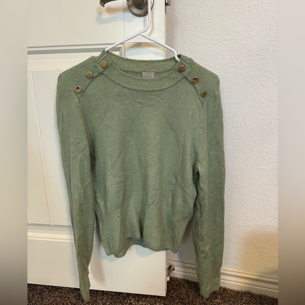 H&M Green Crew Neck Sweater with Button Detail